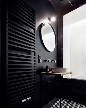 Black Edition. Zwarte badkamer bij vosbadkamers.nl